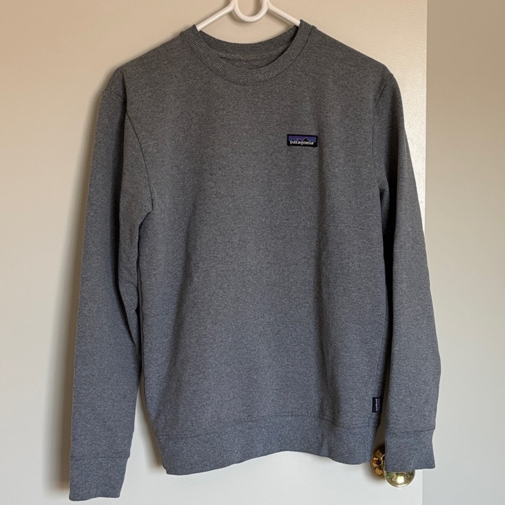 Patagonia Gray Crewneck Sweatshirt